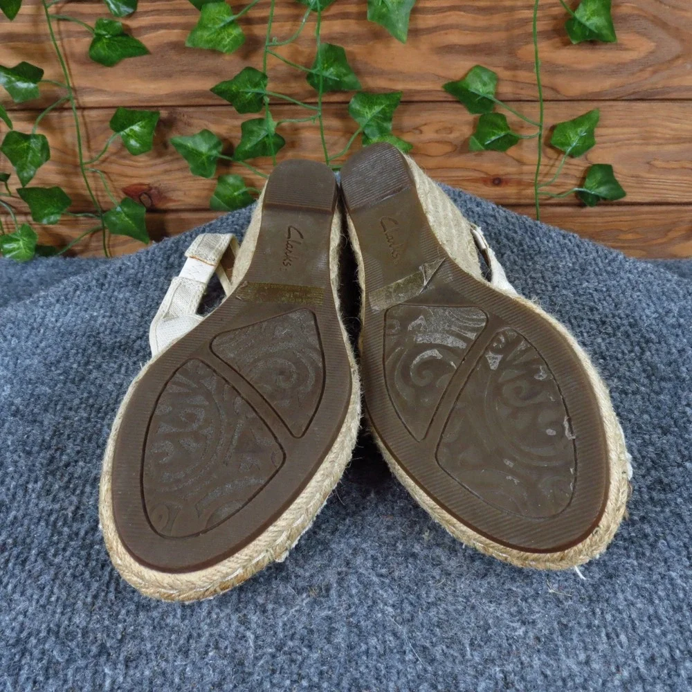 Clarks artisan petrina